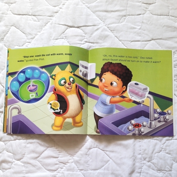 3/$15 🌸 Special Agent Oso: Redfinger - Picture 8 of 9